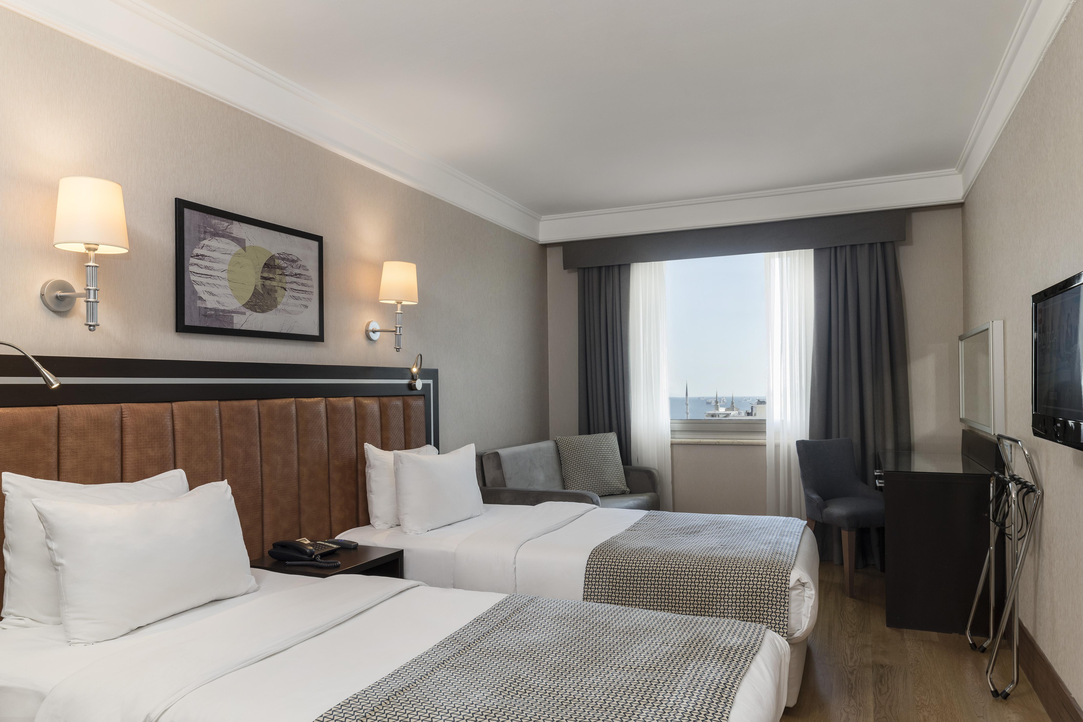 Holiday Inn Istanbul Old City By Ihg Exterior photo