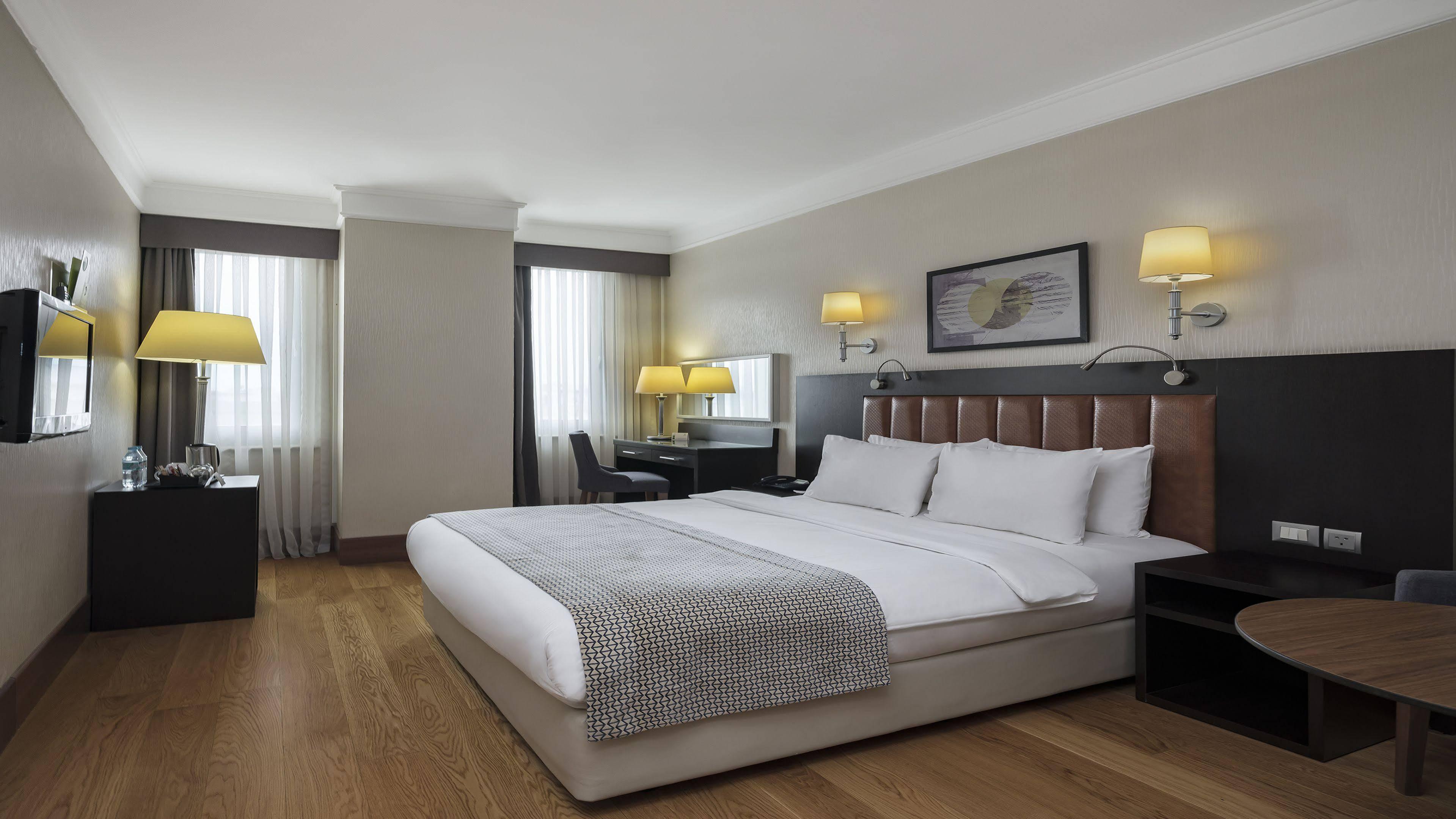 Holiday Inn Istanbul Old City By Ihg Exterior photo